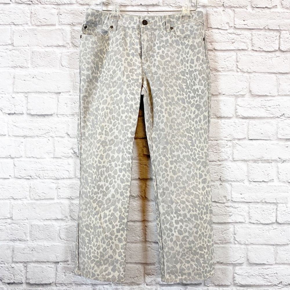 Chico’s Platinum Denim Leopard Capris
